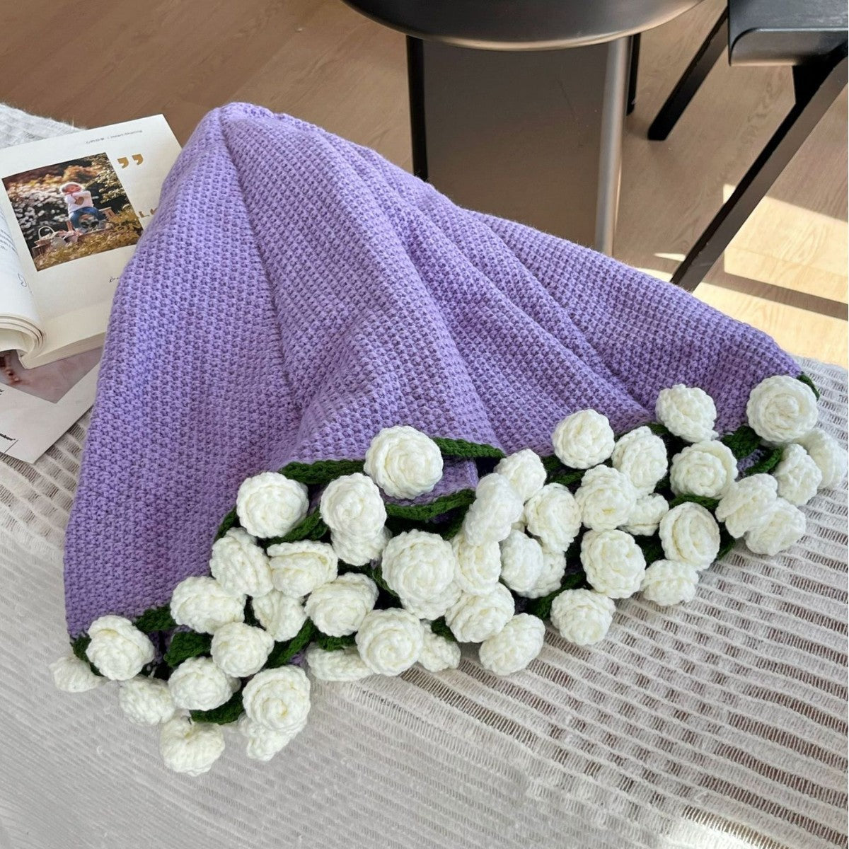 Rose Bouquet Blanket Finished Eternal Flower Nap Flower Blanket Handwoven Decorative Blanket Vintage Wool Blanket Factory Direct Sales